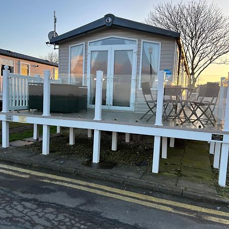 Sea View Luxury Caravan Hotel Filey Exterior photo